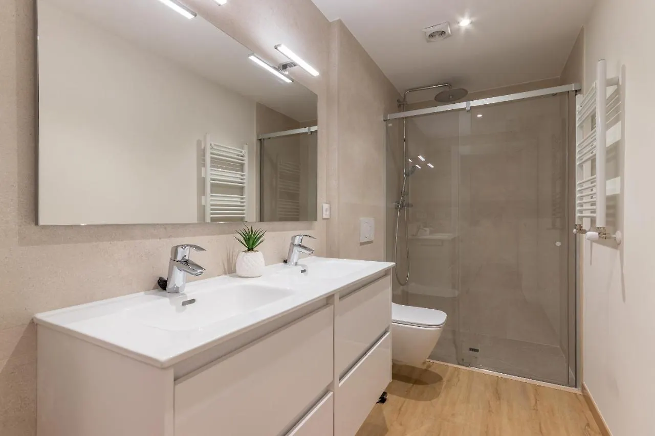 Apartamento Nuevo y Luminoso en Plaza Moyua Bilbao 0*,